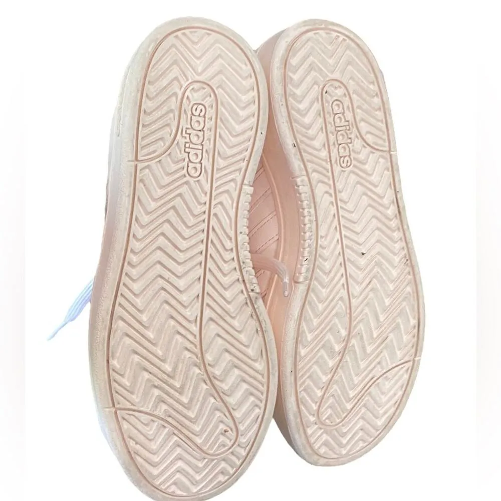 Adidas Grand Court Alpha Sneaker In Quartz / Quartz /  Gold Met Size 5 - Image 10