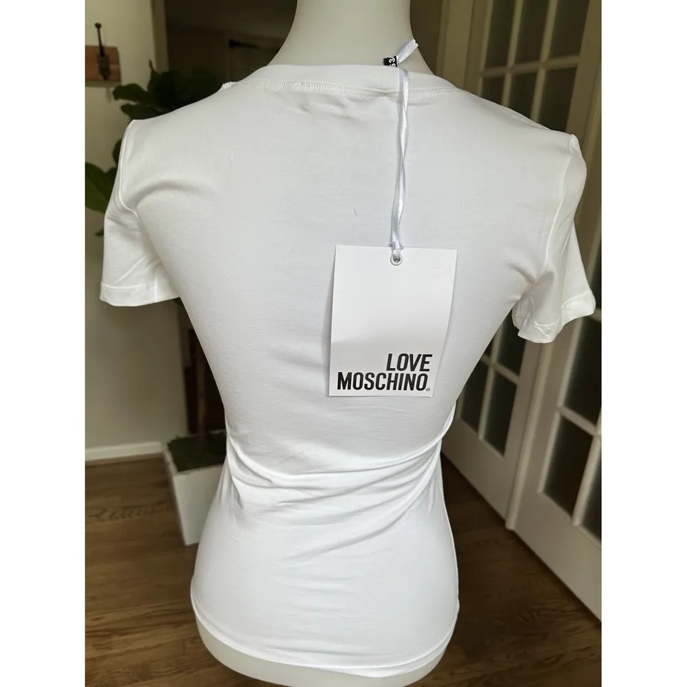 Love Moschino White Graphic Tee Et Voila Hand Print T-Shirt Size 2/38 NWT - Image 4