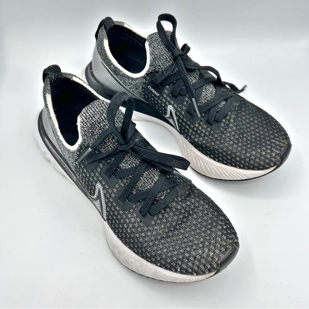 INFINITY REACT FLYKNIT RUNNING Sneakers Size US 8 Athletic athleisure - Image 2