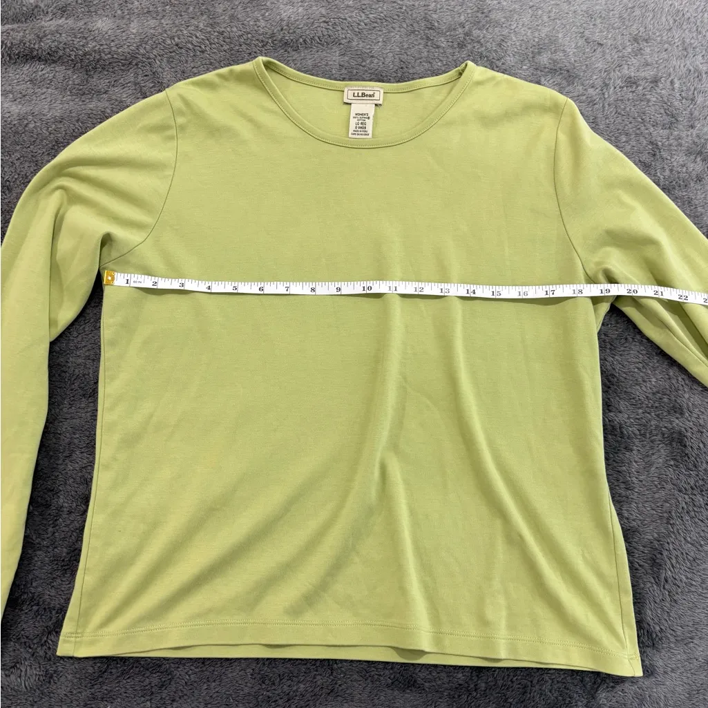 L.L. Bean Olive Long Sleeve Women's‎ Tee Green Size L - Image 4