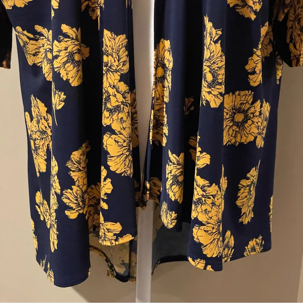 Yellow and Blue Floral Kimono Black - Image 3