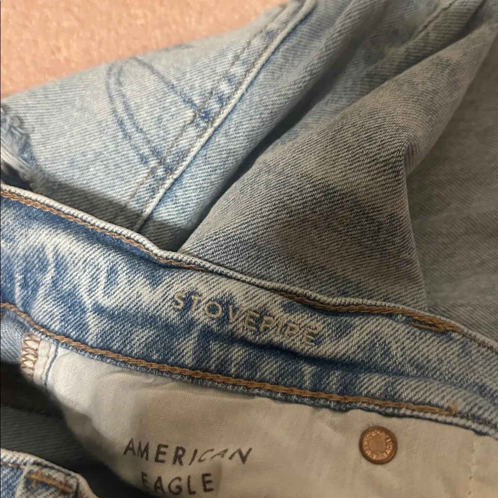 American Eagle Light Blue Distressed Stovepipe Jeans - Image 4
