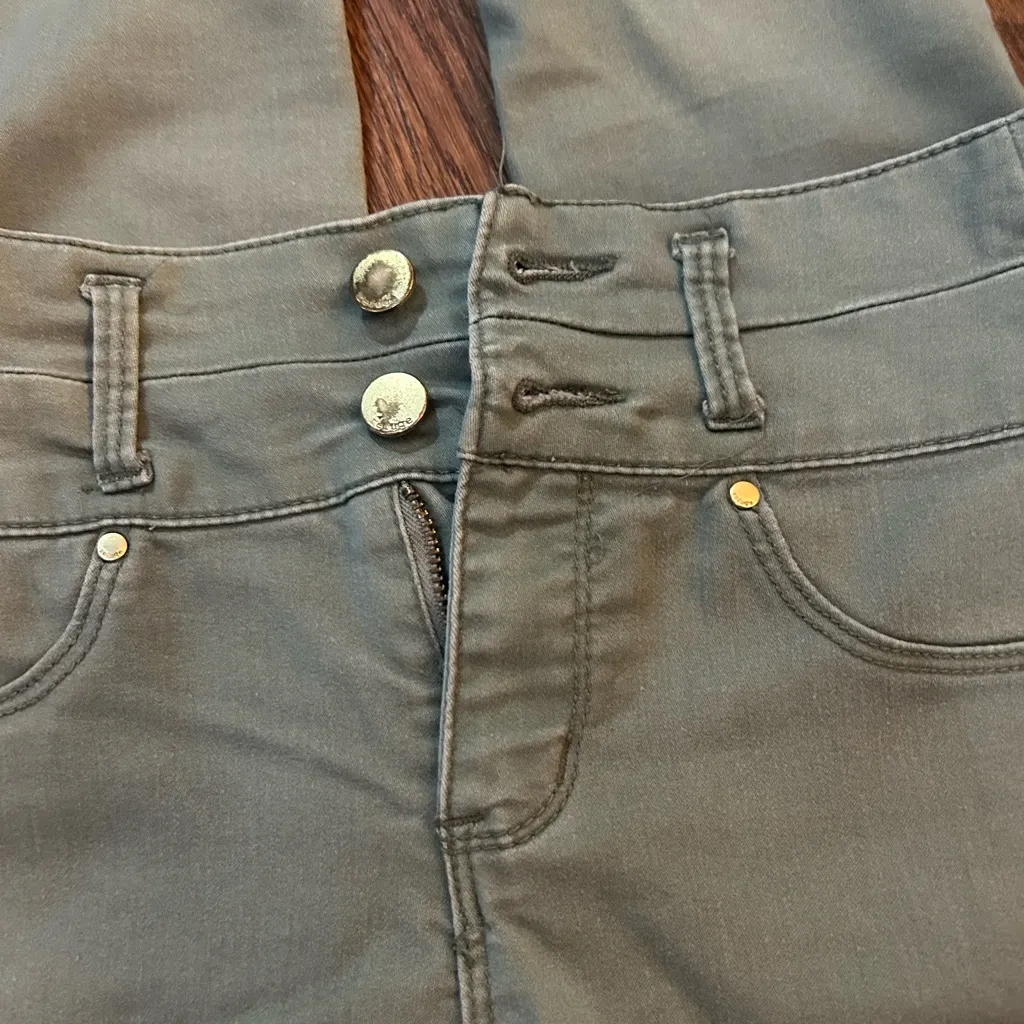 Refuge Olive Green Jeans - Image 3