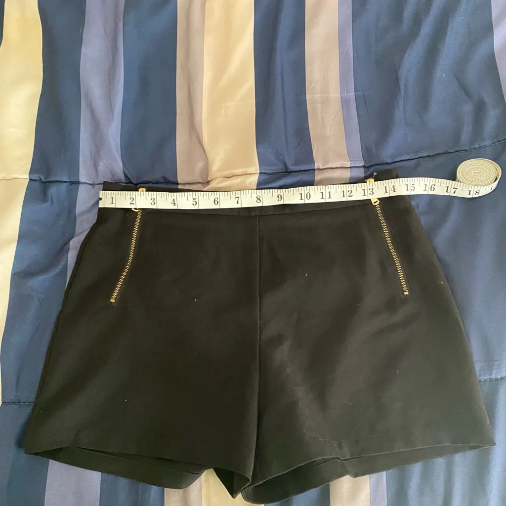 Forever 21 Black High Waist Shorts with Gold Zipper Detail - Image 6