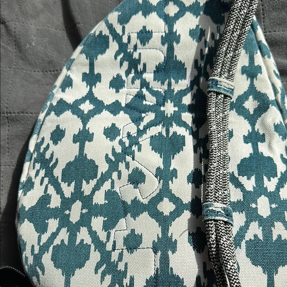 Kavu Blue Geometric Backpack with Teardrop Shape - Image 9