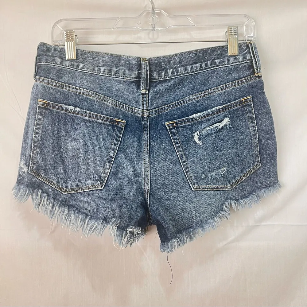 Free People We The Free Distressed Denim Shorts Button Fly Size 27 Feeling Good - Image 5