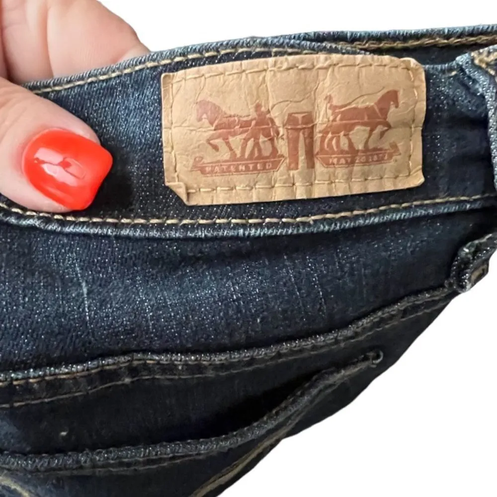 Levi's Perfectly‎ Slimming 512 Straight Leg Jeans - Image 4