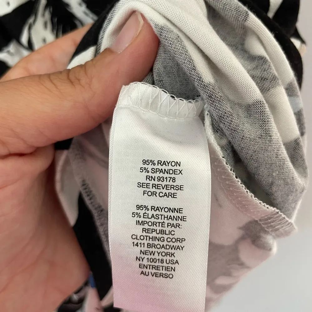 Workshop Republic Clothing Blouse Womens medium Top Tropical Floral Sleeveless - Image 5