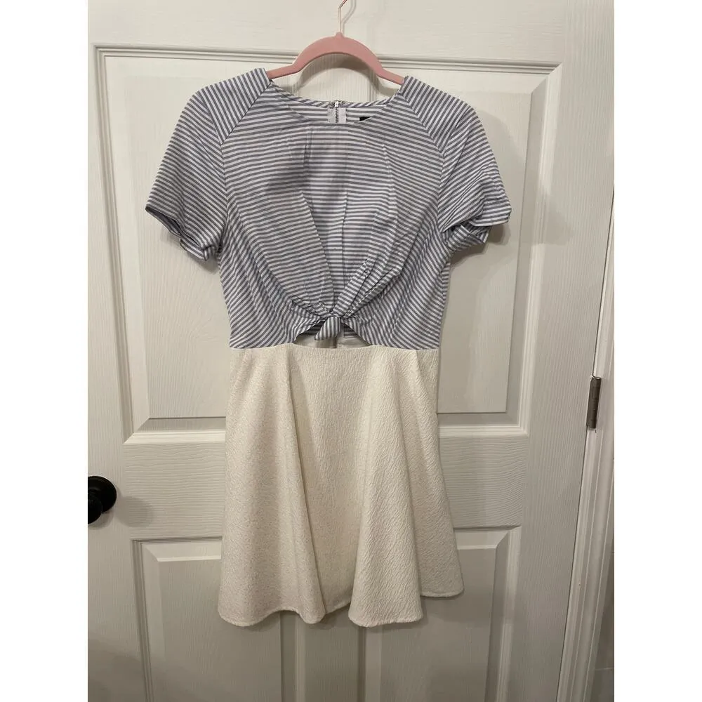 Line & Dot, Rumi Short Sleeve Seersucker A-Line Mini Dress, S - Image 3