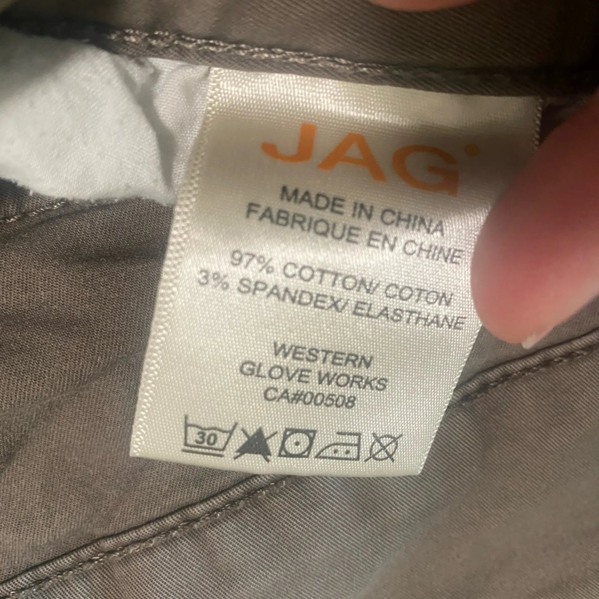 JAG JEANS CLASSIC FIT CARGO PANTS - Image 9