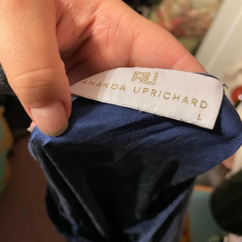 AMANDA UPRICHARD NAVY BLUE SILK SHIFT DRESS - Image 4