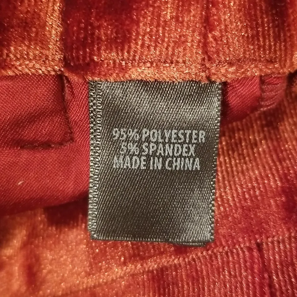 💕ST. JOHN💕 Crushed Velvet Pants with Elasticized Back Waist Oxblood Red L NWOT - Image 10