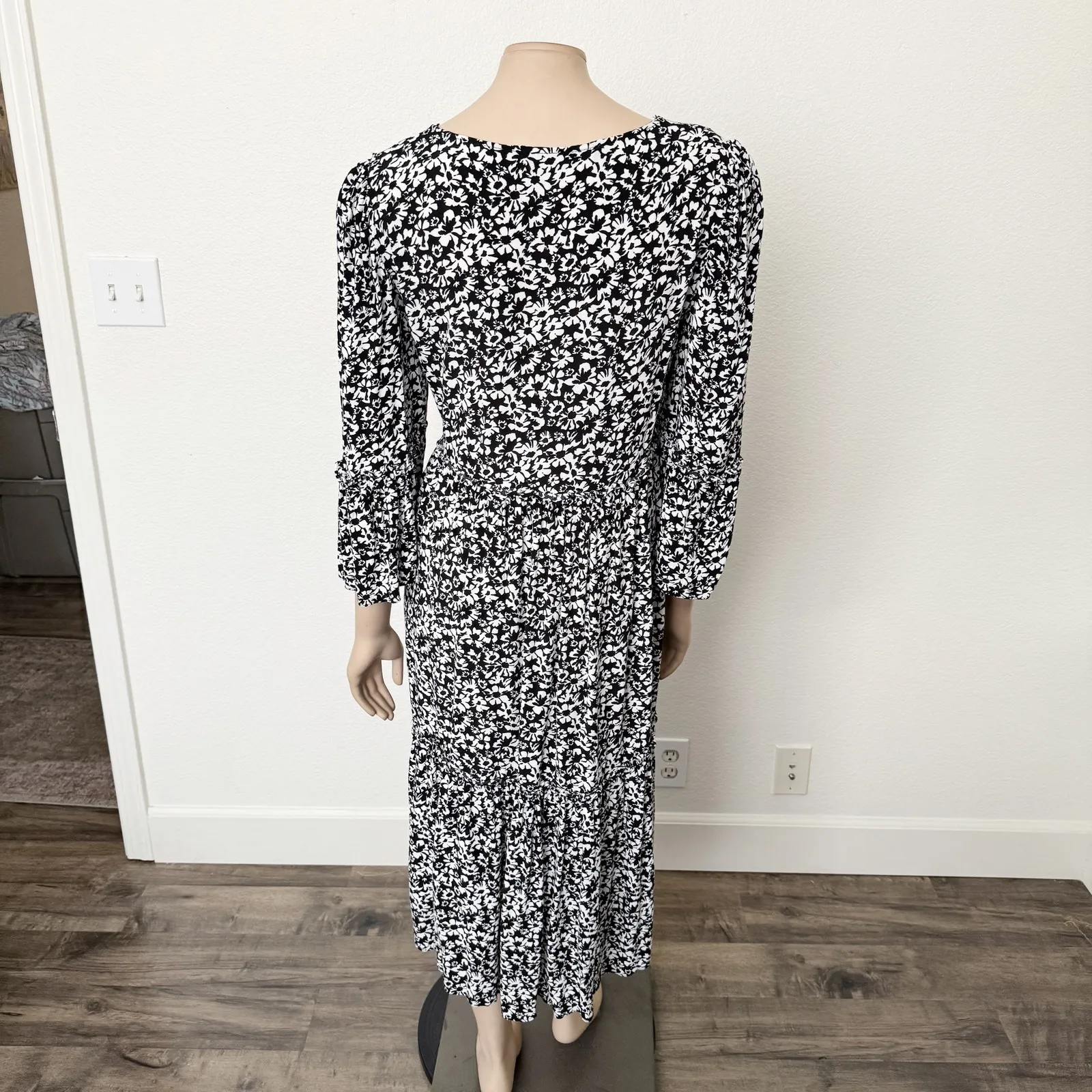 [ZARA] Black Floral Print Ruffle Hem Tiered Boho Midi Dress Ruffle Size Large L - Image 3