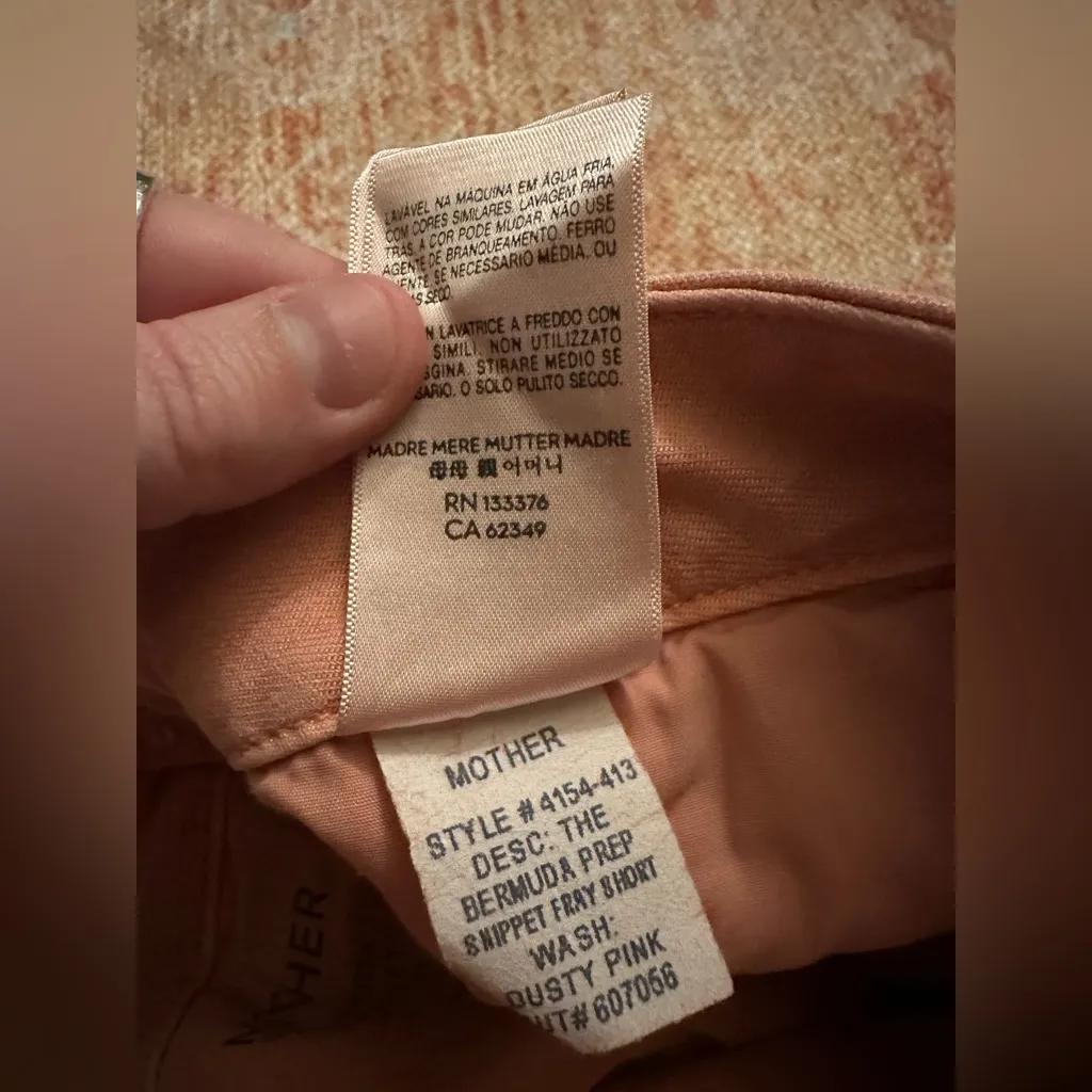 Mother denim the Bermuda prep snippet fray short so far gone pink size 24 - Image 6