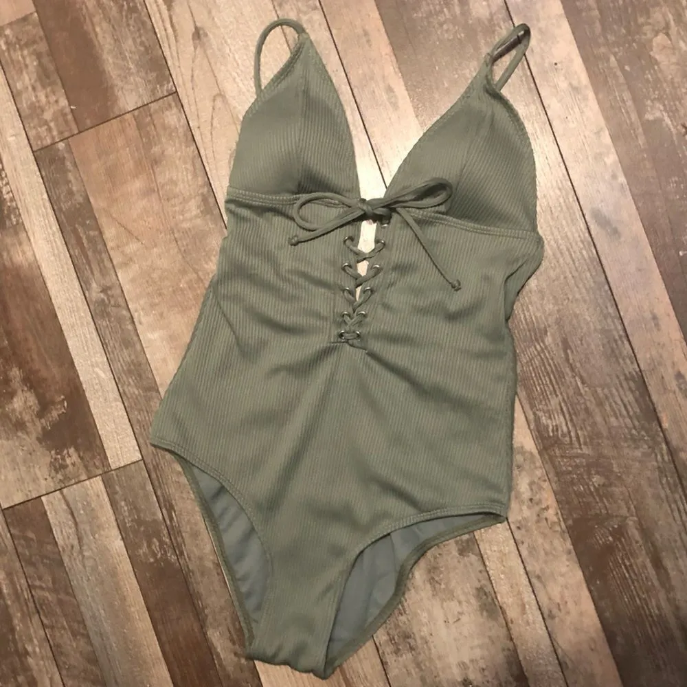 💕5️⃣ Rue Bleu one piece Green Size undefined - Image 4