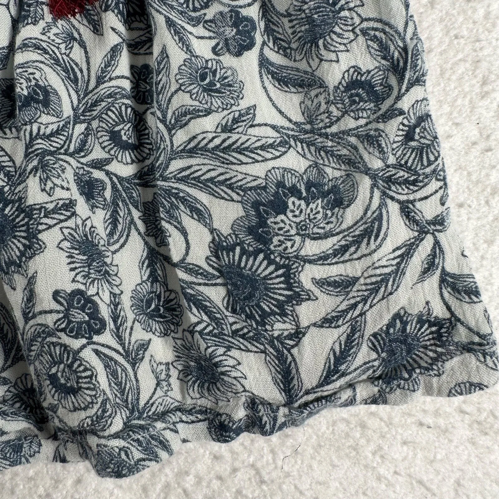 Japna High Rise Shorts Size Small Blue Floral Maroon Embroidered Elastic Waist - Image 2