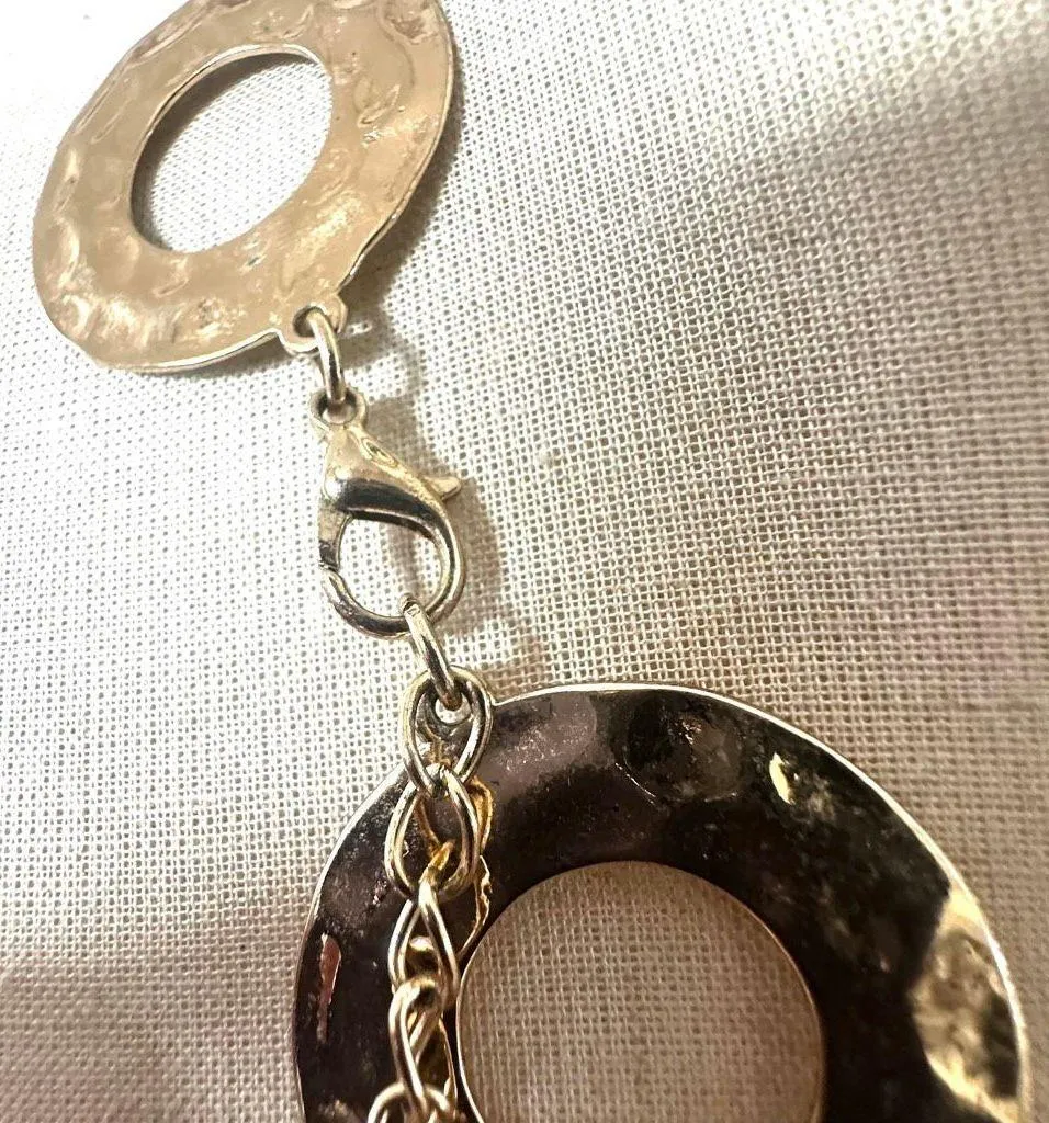 Hammered Disc Statement Necklace — Gold Tone - Image 4