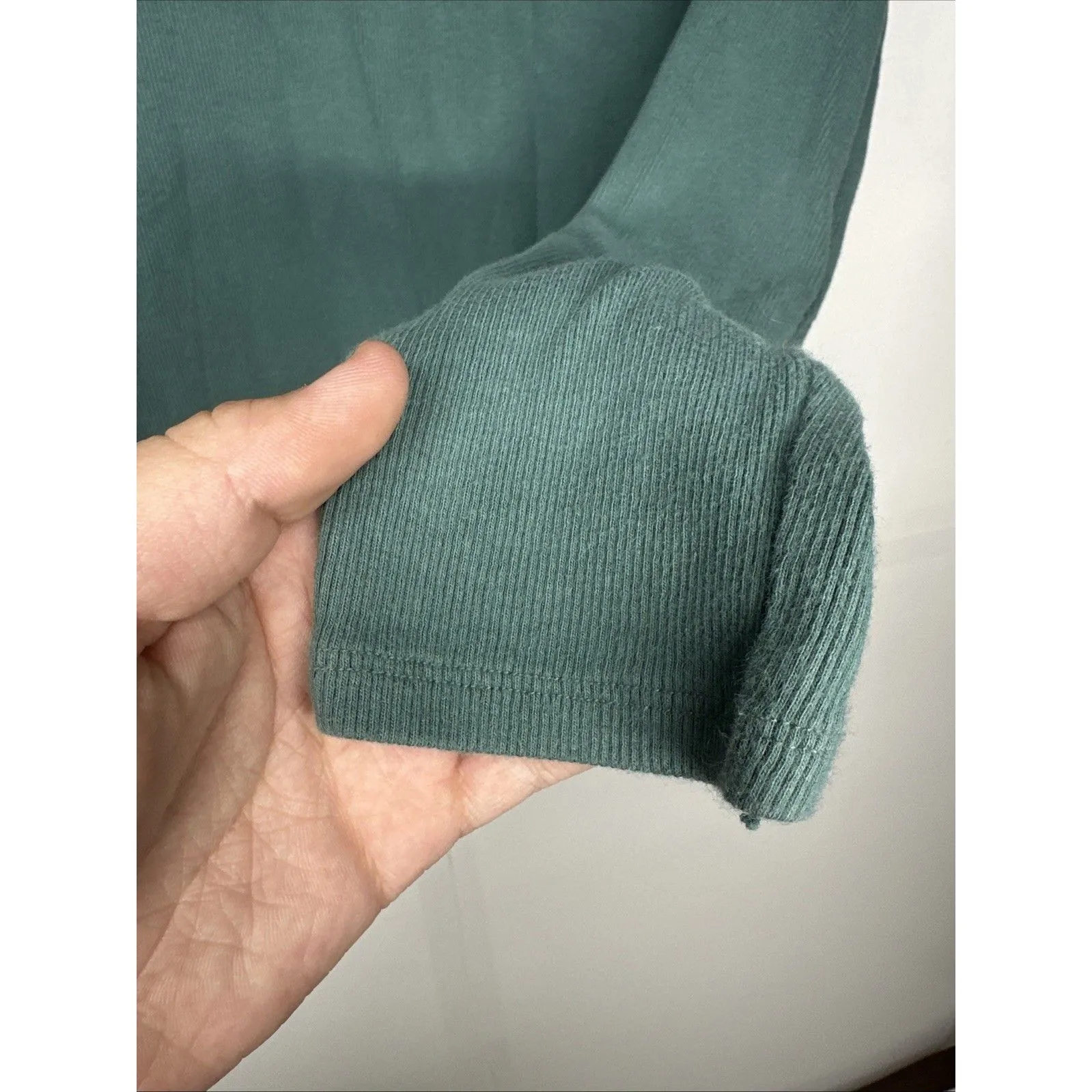 Abercrombie & Fitch Women’s XL Light Green Long Sleeve Ribbed Top - Image 5