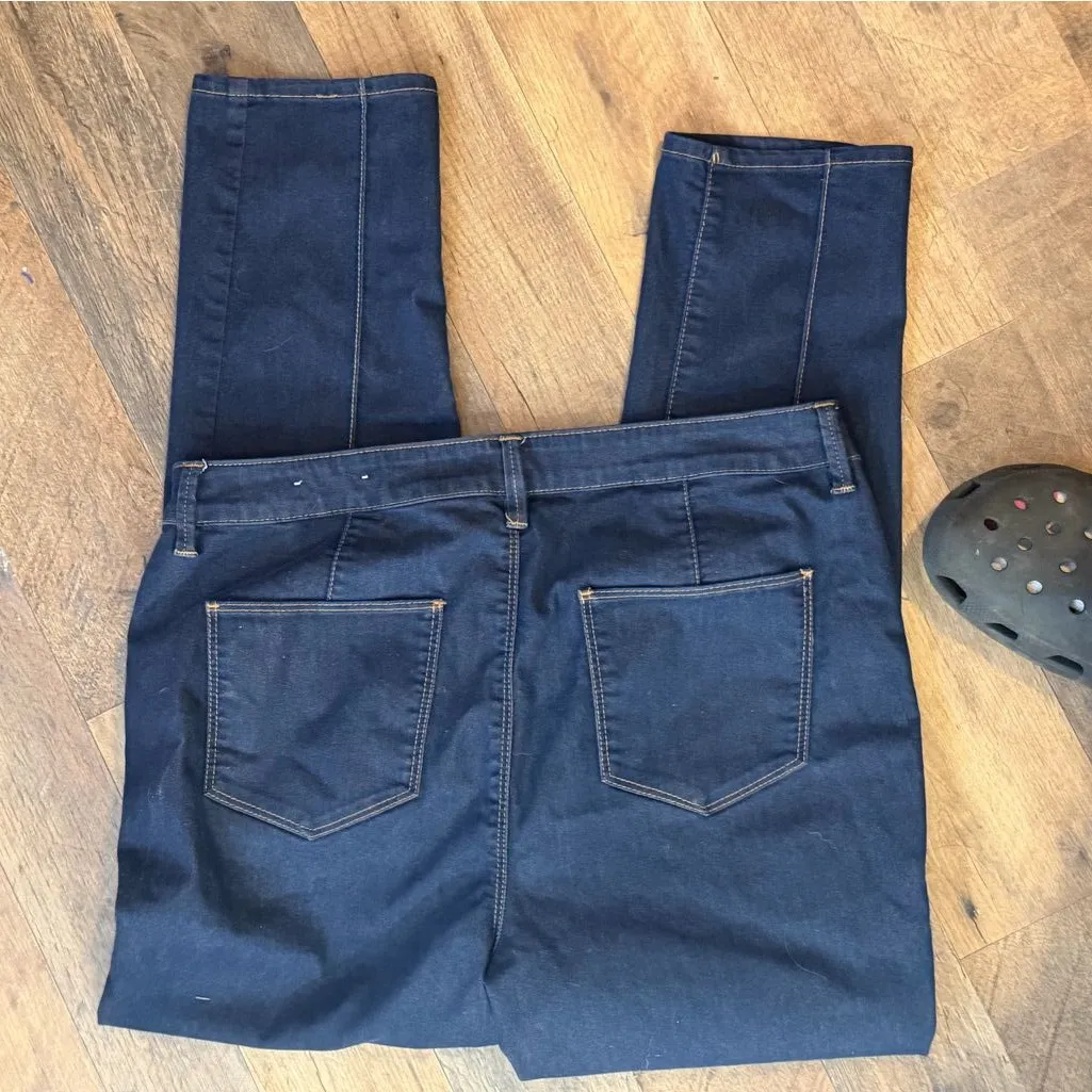 Chico's The Platinum Ankle Skinny Jeans size 1 31-32 inch waist 29 inseam - Image 7