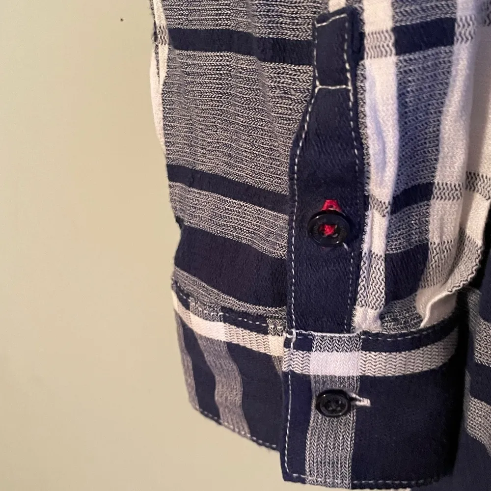 Vibrant Blue/White long sleeve pull over with covered buttons - Image 5