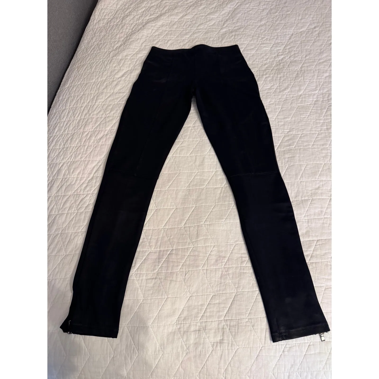 Zara leggings dressy with little zipppers‎ size women's small - Image 6