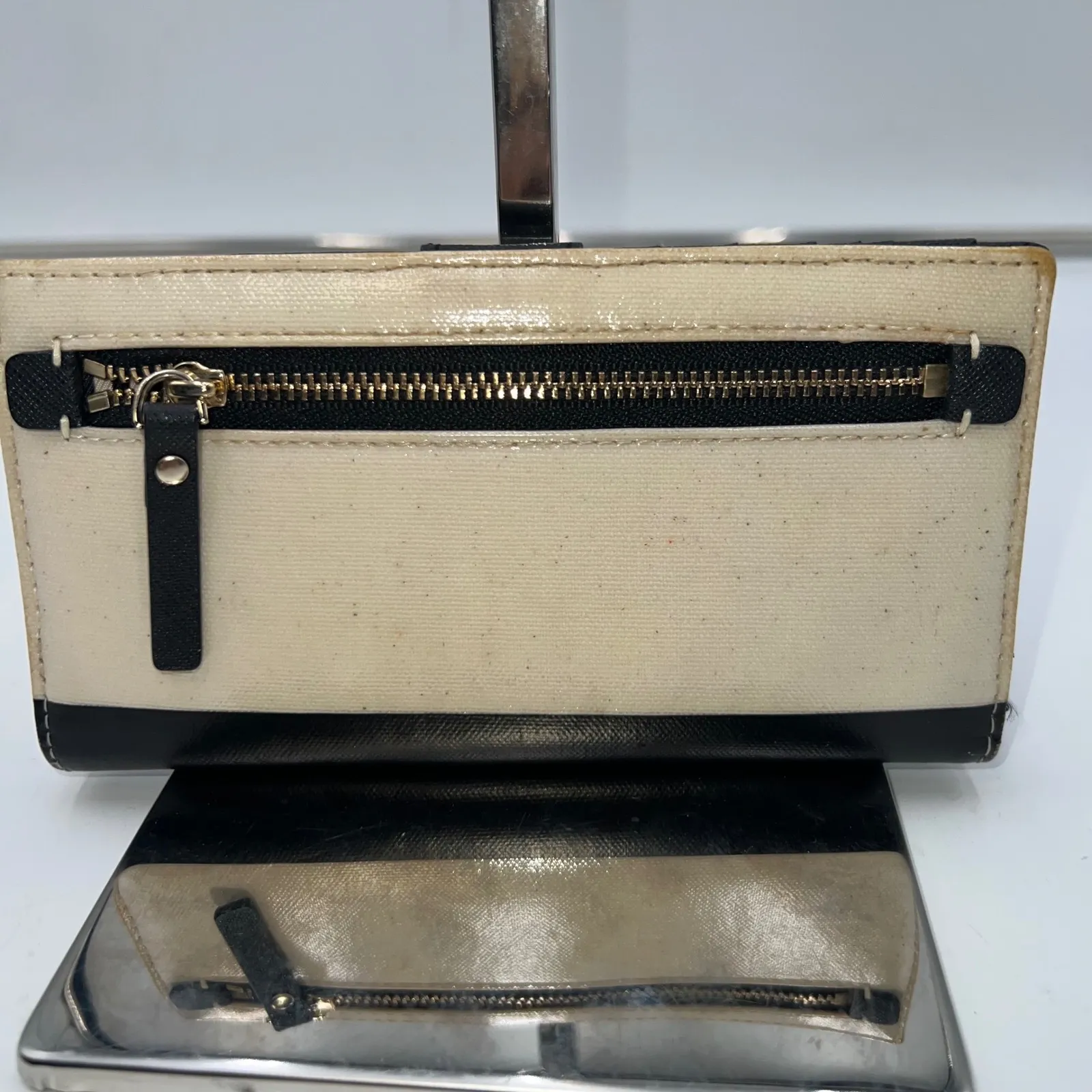 Kate Spade New York Monster Print Canvas Clutch Wallet Beige Black Gold - Image 6