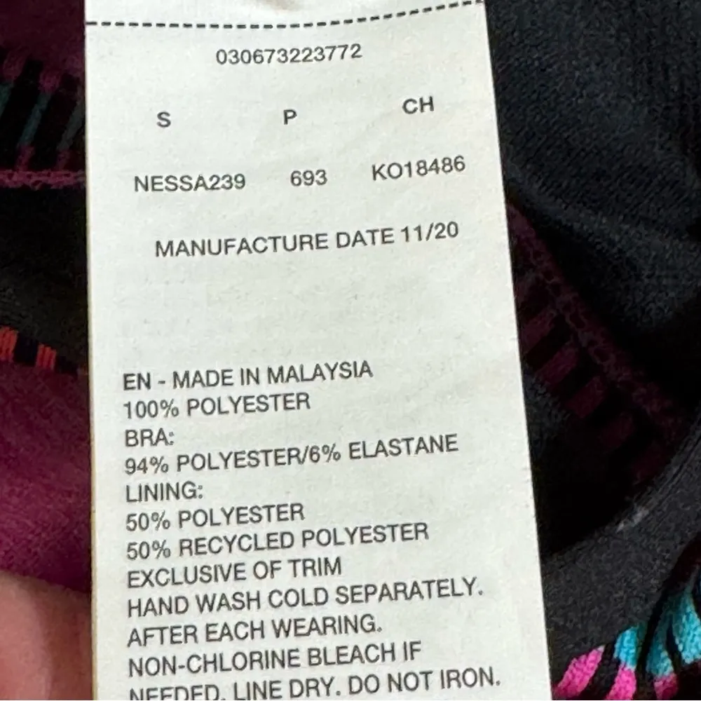 Nike Women’s Layered Sport Tankini Swim Top - Image 9