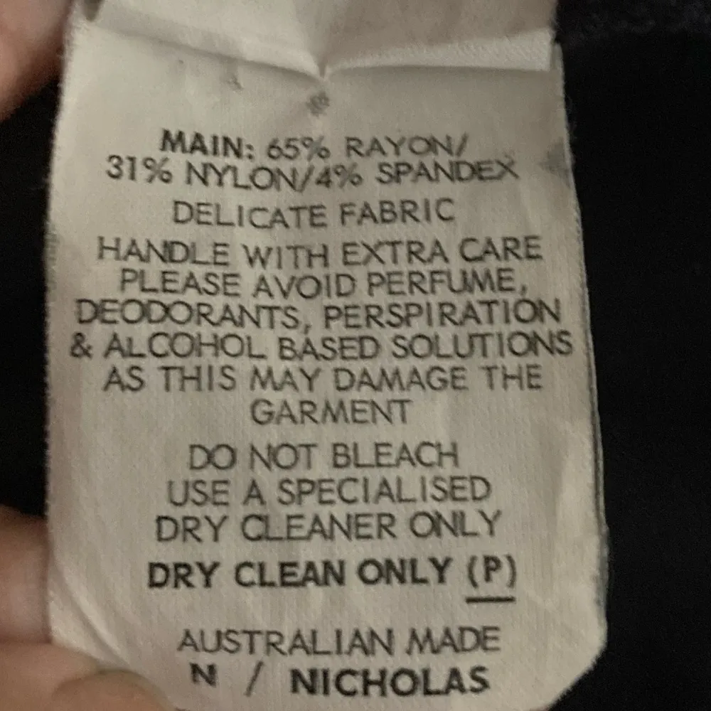 N/Nicholas navy blue double slit front below the knee ponte pencil skirt. Size 6 - Image 3