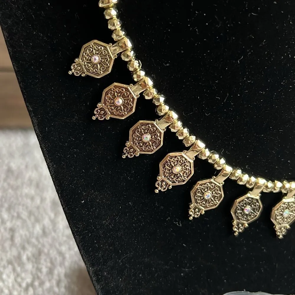 NWOT Premier Designs Gold and Stoned statement necklace - Image 3