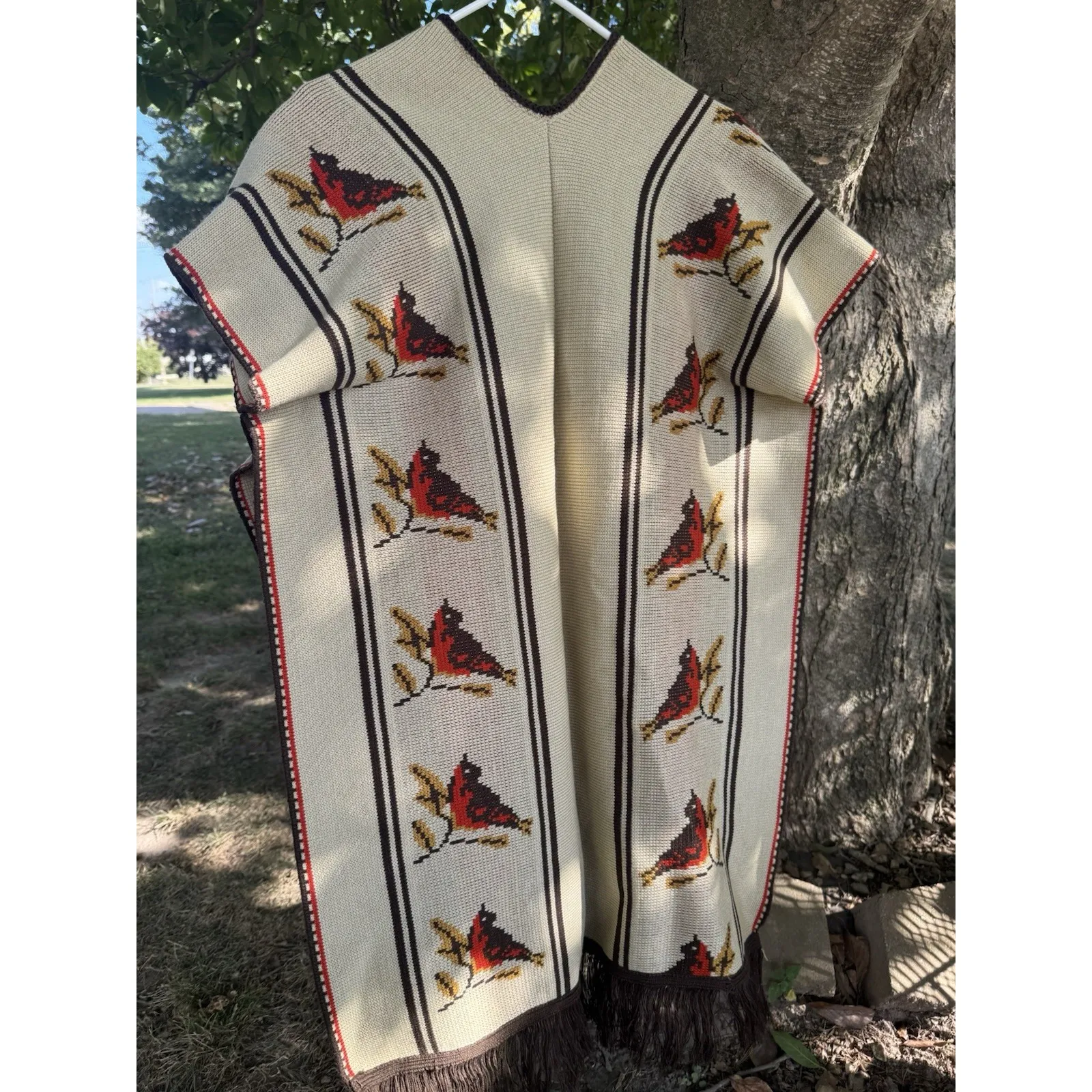 Vintage 1970's Bird Poncho Boho Southwestern Tan Size undefined - Image 10