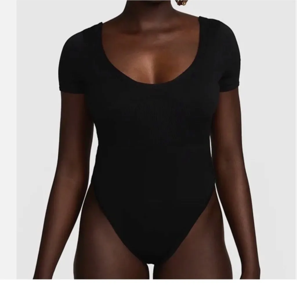 NWT $90 NIKE Sportswear Chill Knit Tight Sweater Short-Sleeve Bodysuit Medium - Image 2