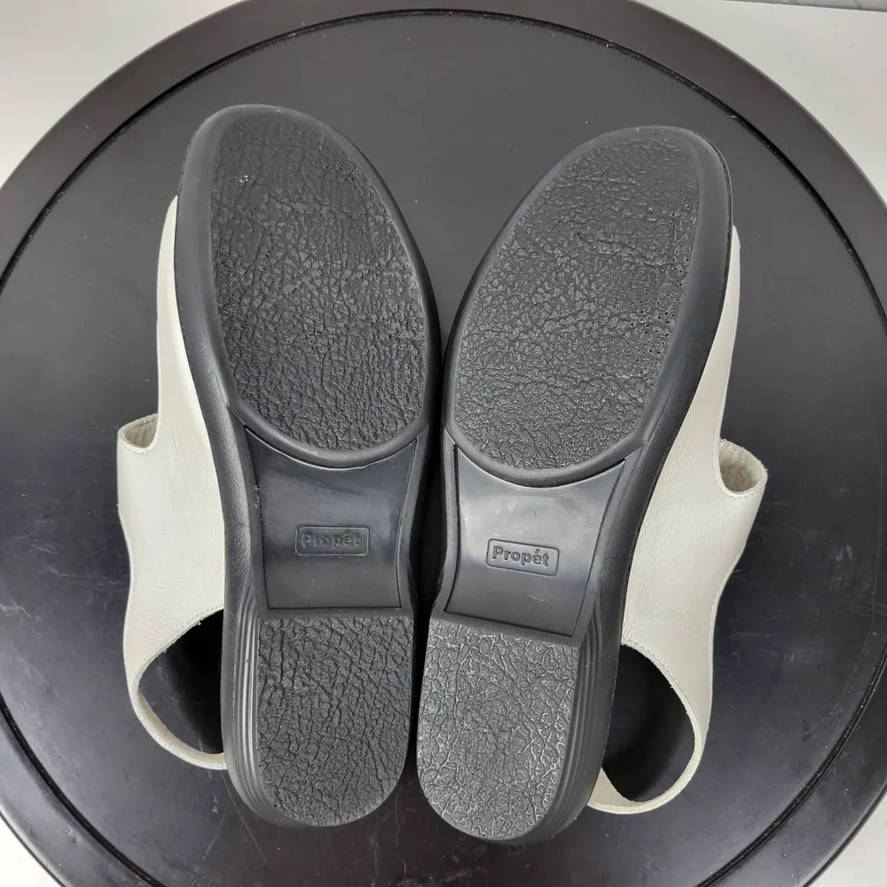 Propét Trinidad Womens Sports Sandals Size 9.5 Pearl Leather Slingback W0300 - Image 4