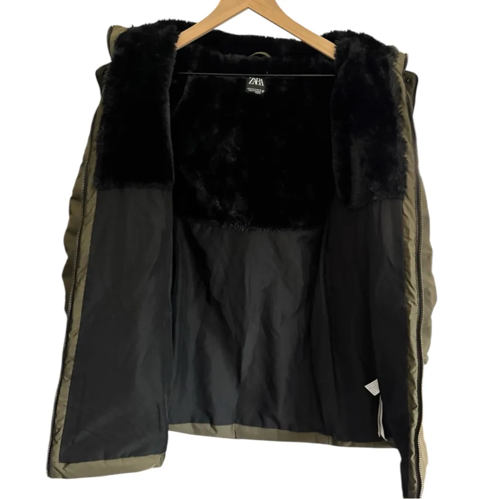 ZARA Longline Puffer Coat Green Faux Fur Removable Hood Small Down Feather Fill - Image 5