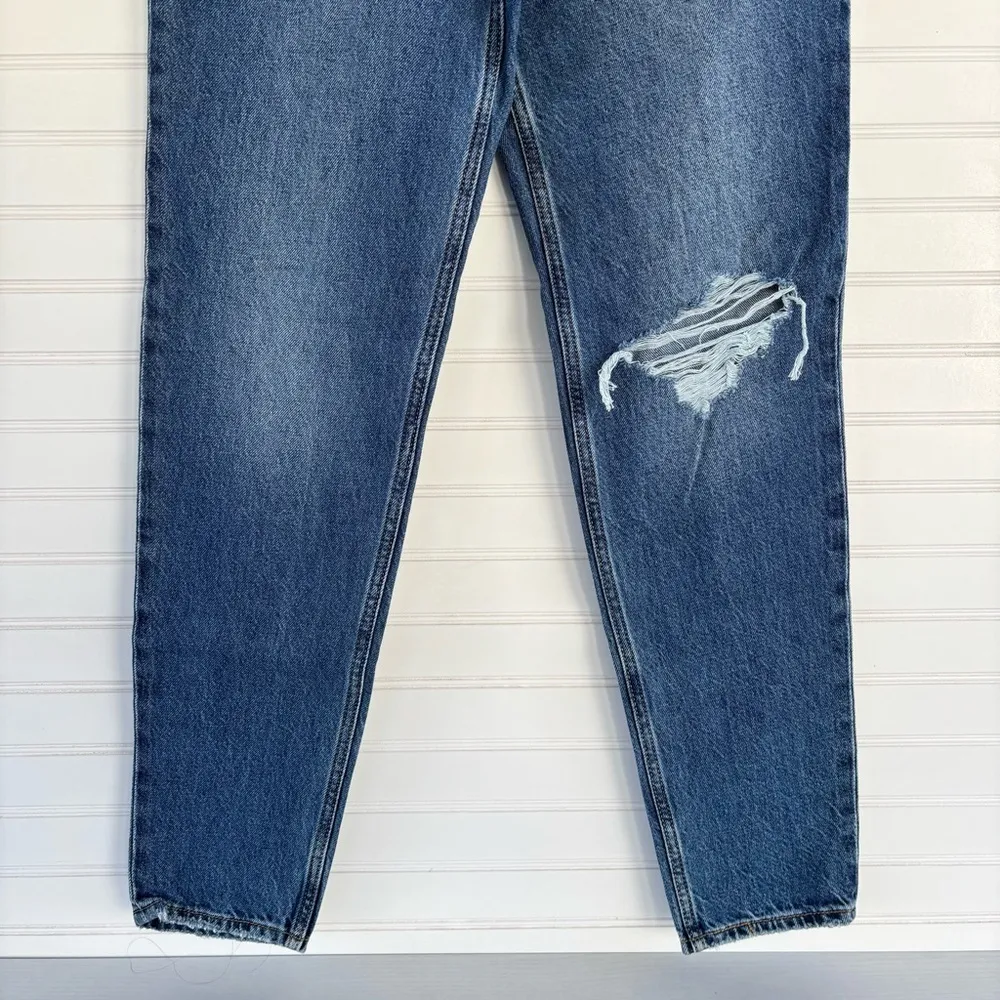Levi's® Premium 80s Mom Jean Size 25 NWT - Image 5