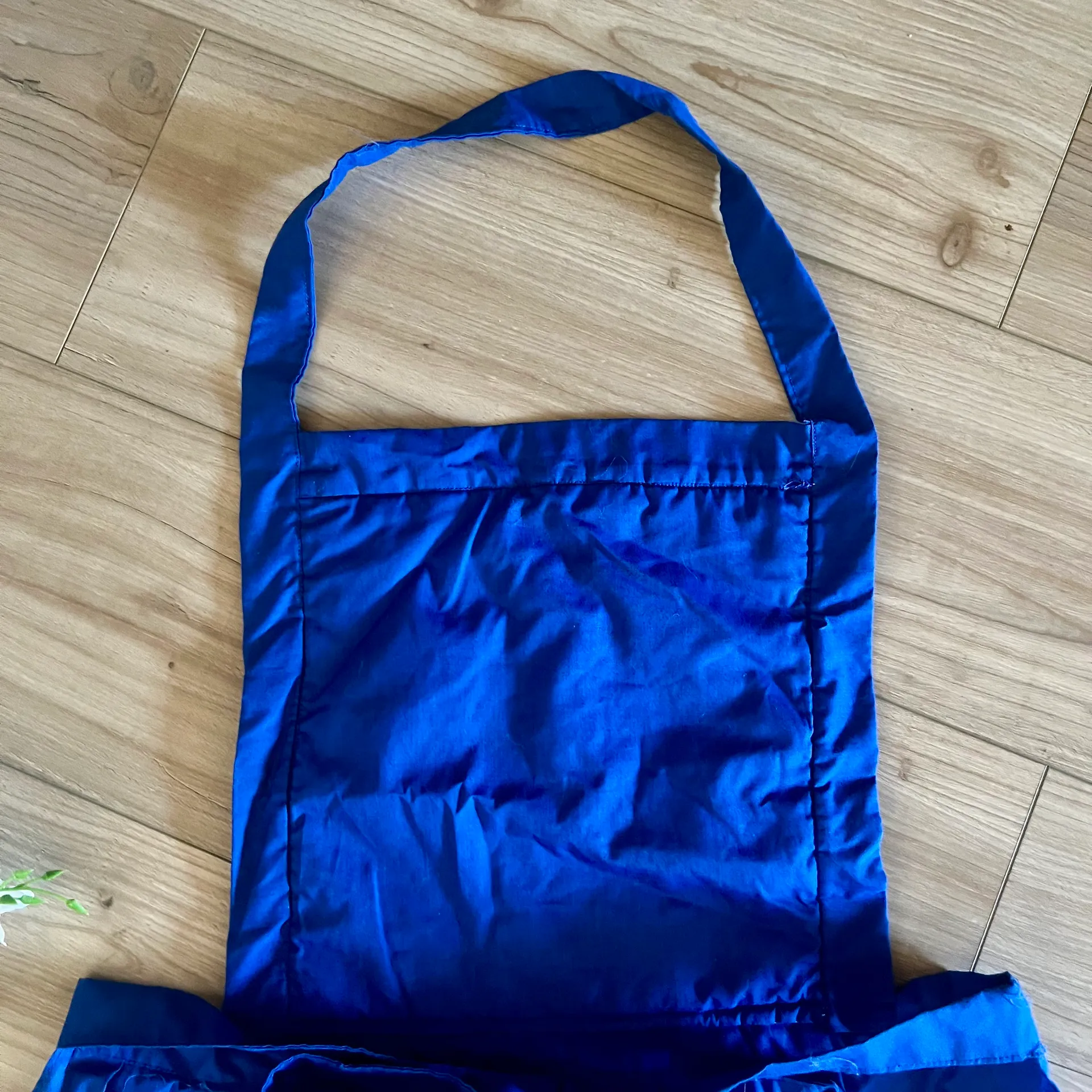 Vintage  Apron - Image 8