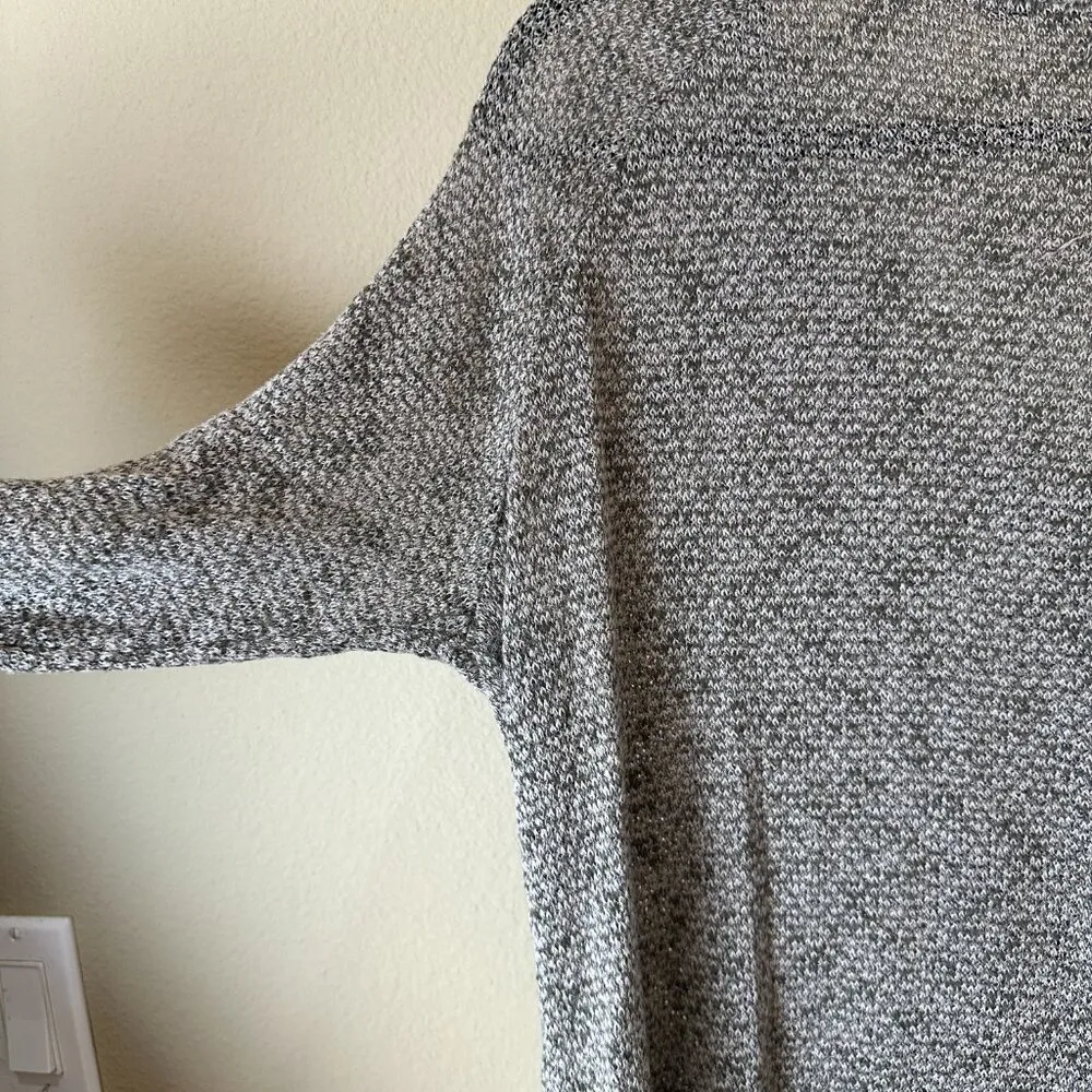 AMERICAN EAGLE Nubby V Neck Sweater Size Medium - Image 9