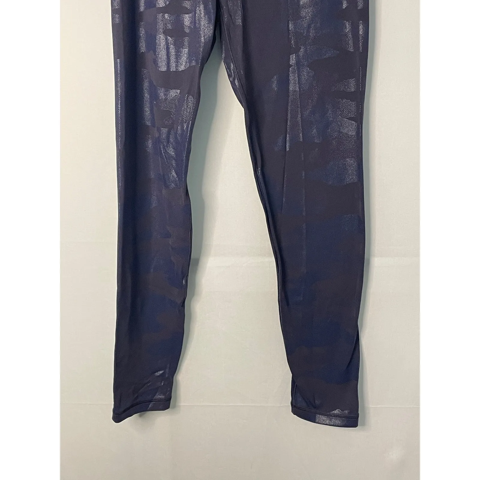 Aerie OFFLINE Real Me Hi Rise 7/8 Legging Camo Shiny Navy Blue Womens M - Image 5