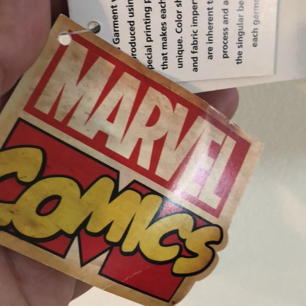 ⭐️Marvel Comics LS Tee XL⭐️ - Image 6