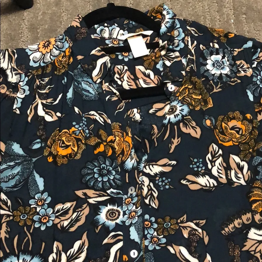 H&M women size 2 navy blue flower dress button down collar loose fit long sleeve - Image 7