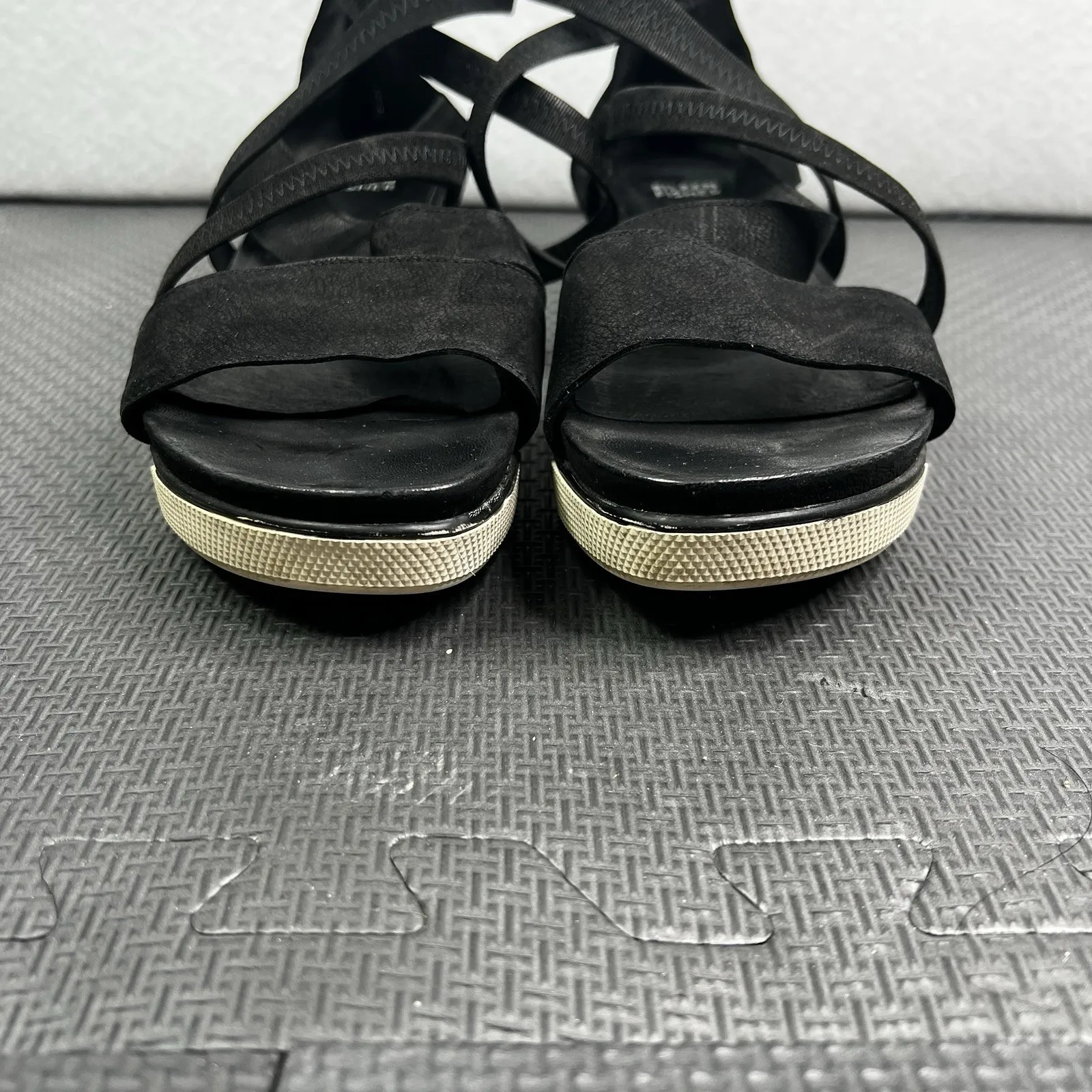 Eileen Fisher Black Strappy Wedge Sandals Women's Size‎ 11 Comfort Minimalist - Image 3