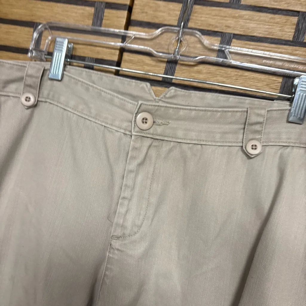 CJ Banks Tan‎ Capris Size 20W - Image 3