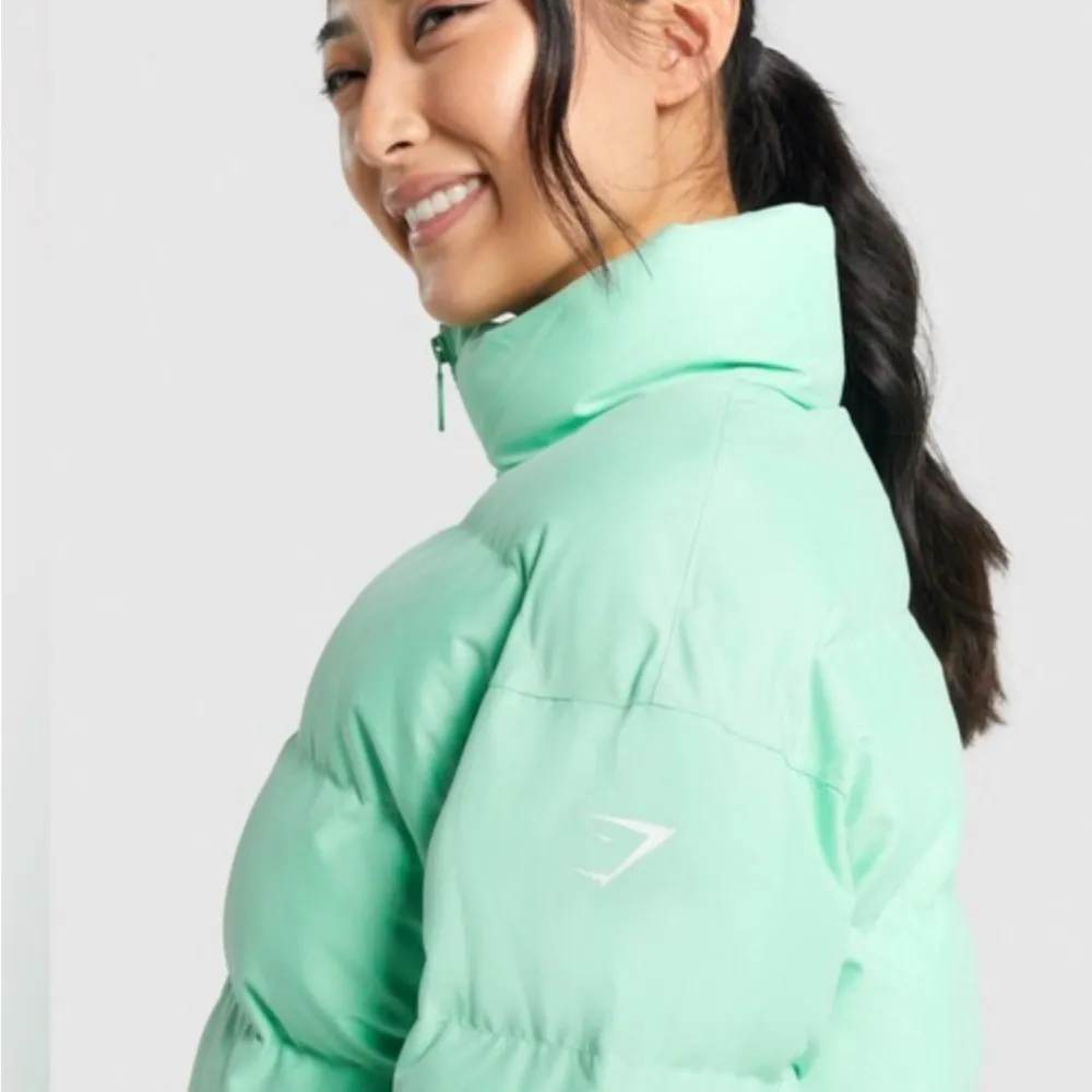 Women's Mint Green Puffer Jacket - Image 3