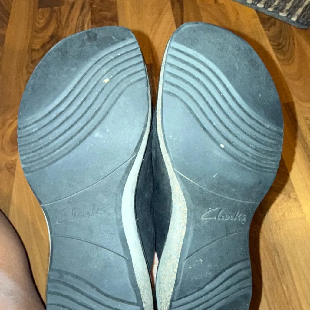 Clark’s black‎ leather slip on clogs size 7 casual, boho - Image 5