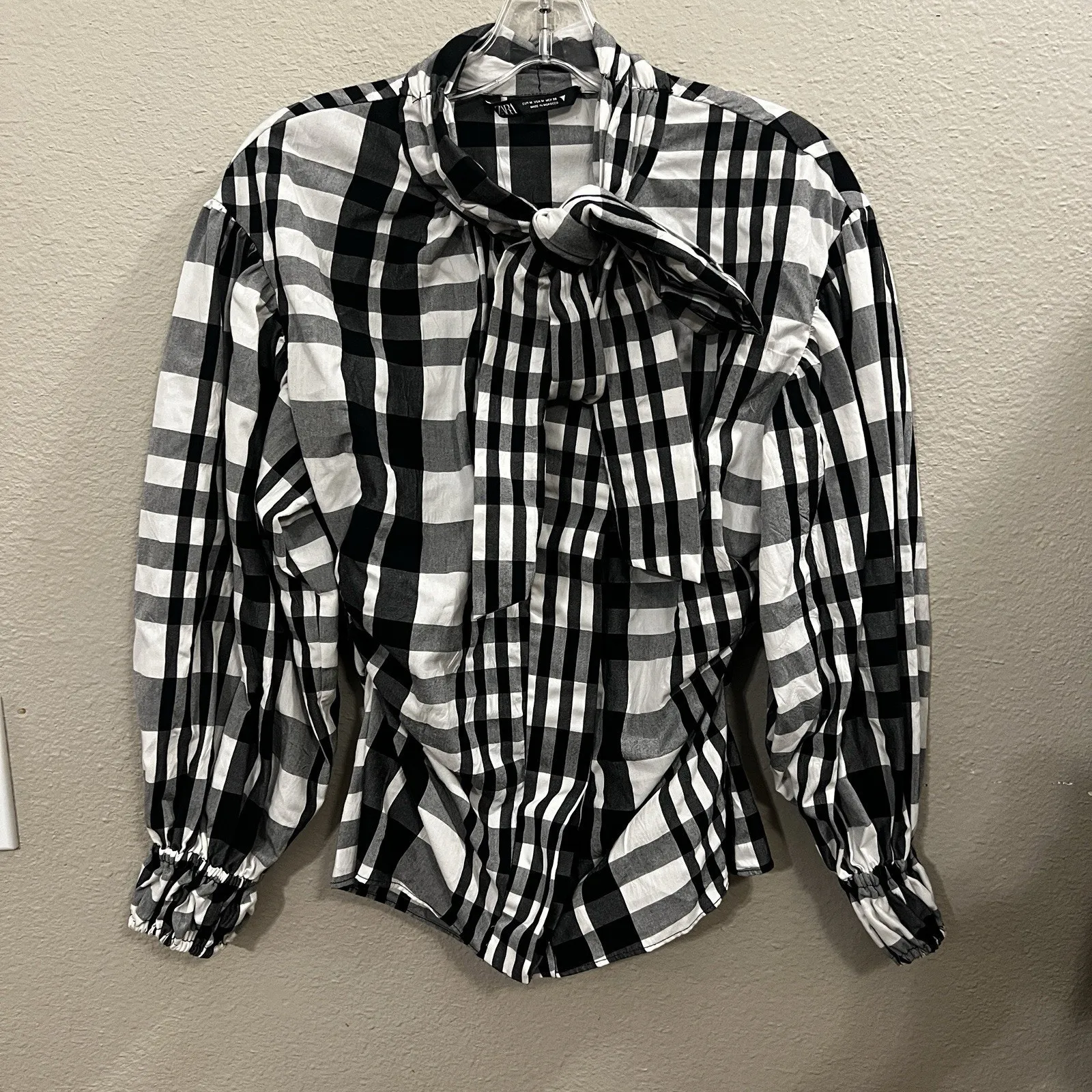 Zara Gingham Plaid Button Down Top Size Medium Black White Neck Bow Tie Preppy - Image 2