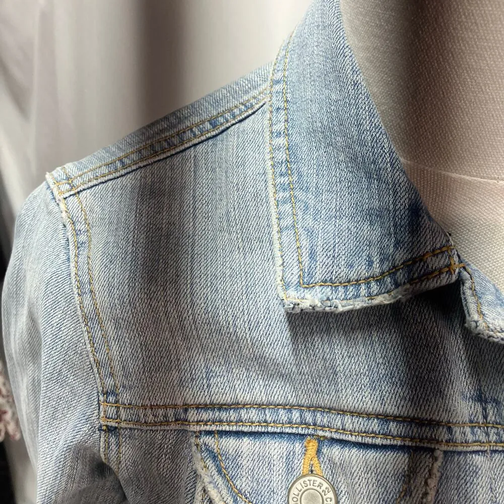 Vintage Y2K Hollister Company Denim Trucker Jacket Light wash Stretch Juniors Sm - Image 7