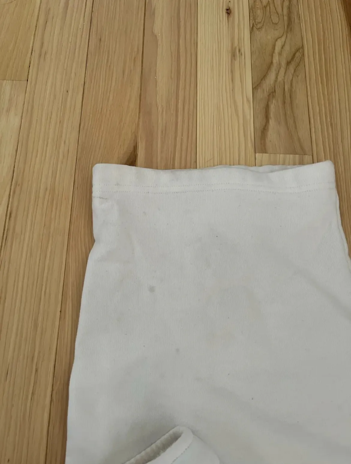 aritzia tna white cargo wide leg sweatpants  - Image 4