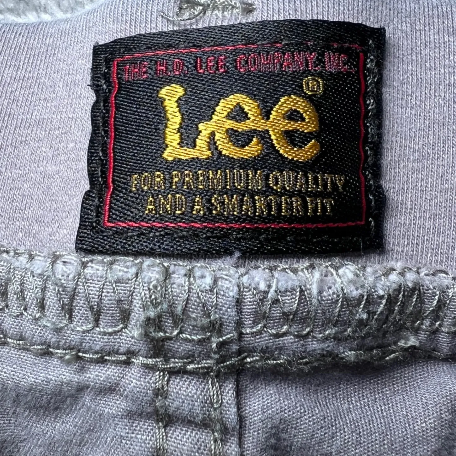 Lee Cargo Pants Womens 18 Short Gray Casual Stretch Pockets Comfy Outdoor Work - Image 4