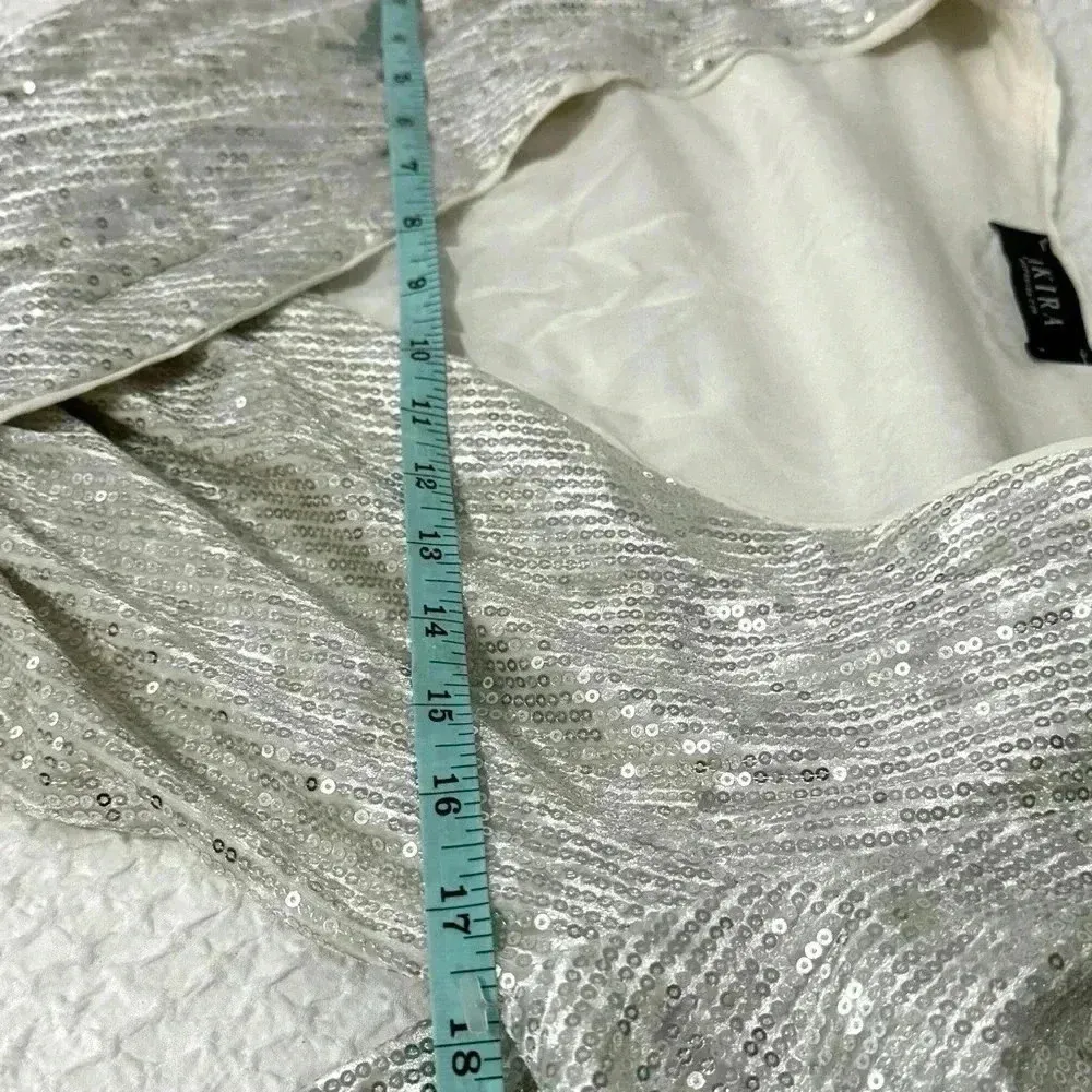 AKIRA White Silver Sequin Cocktail Mini Dress Long Sleeve V Neck Size Small NYE - Image 9