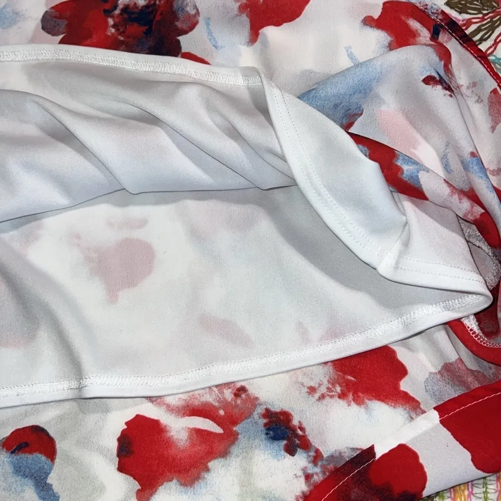 PEACH LOVE California medium dress spaghetti strap red white blue floral flaws - Image 5