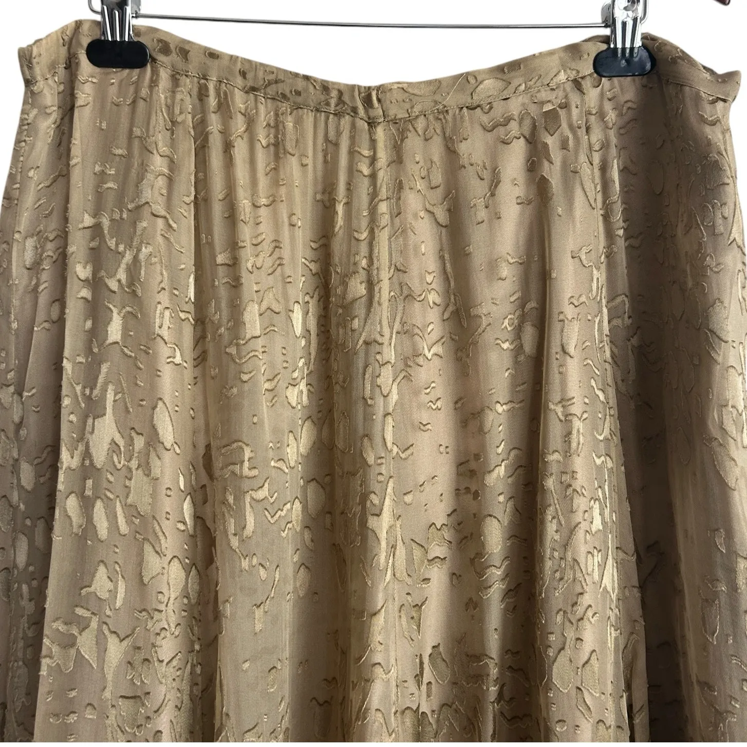 Soft Surroundings Women Skirt‎ L Beige Jacquard Satin Lined Flowy Midi - Image 8